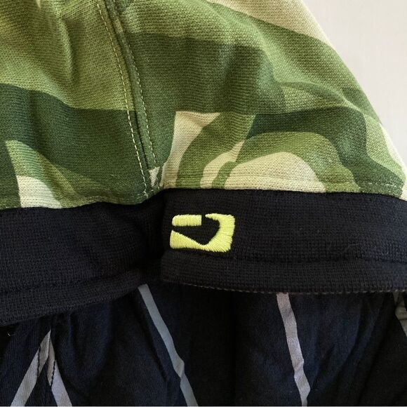 Globe Reversible Zip Hoodie - Picture 12 of 16